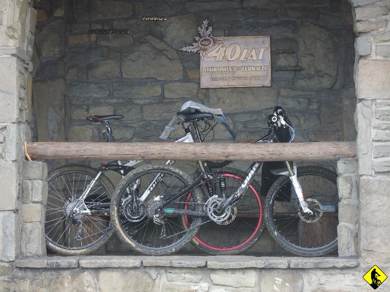 6.JPG - Turbacz x 1  mglisto i niefajnie.