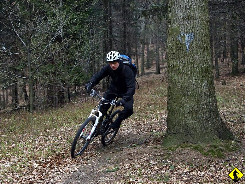 10.jpg - Prawda jest brutalna. A prawda jest taka, że w górach jeszcze głęboka zima!