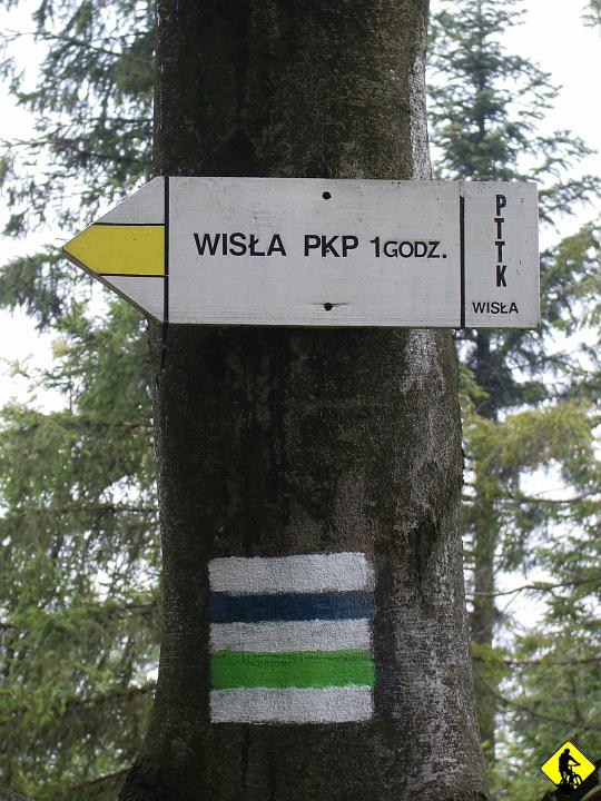 IMGP3633.jpg - Powietrze się czyści, dobra wiadomość. Teraz czeka nas zjazd do Wisły, gdzie dotrzemy za 20min mijając kilku rowerzystów (jeden wyglądał jak Krowa :) Mknąc w dół pozdrawiam. Usłyszeli coś w stylu: POZDRROOOOooooooo...