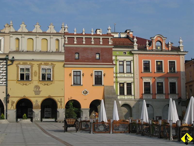 1.jpg - Kto powiedział, że trzeba góry by dobrze się bawić? Postanowiłem się przekonać o trudach trasy Tarnowskiego „Eski” maratonu. Podobno Ci, którzy go zlekceważyli, mocno tego pożałowali…