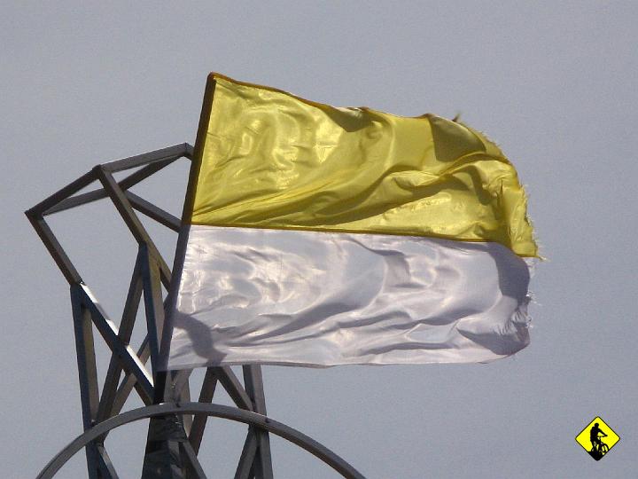 IMG_4934.jpg - Szczyt. Trzeba szybko uciekać, bo uciekające (kilo)kalorie przypominają o tym, że są jednostkami ciepła.