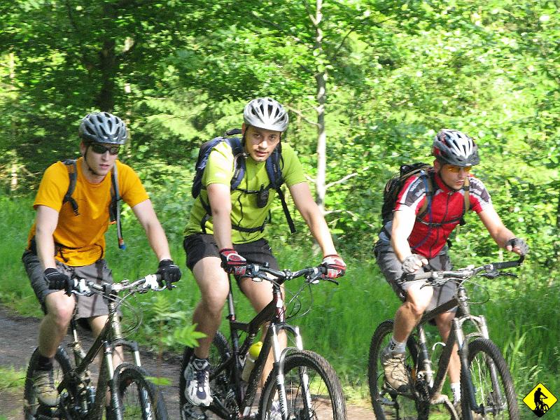 IMG_2631.jpg - Plan to pokręcić trochę po Czeskiej stroni,e a resztę zaimprowizować. Zaczynamy tym samym dojazdem do Przełęczy co wczoraj wieczorem.