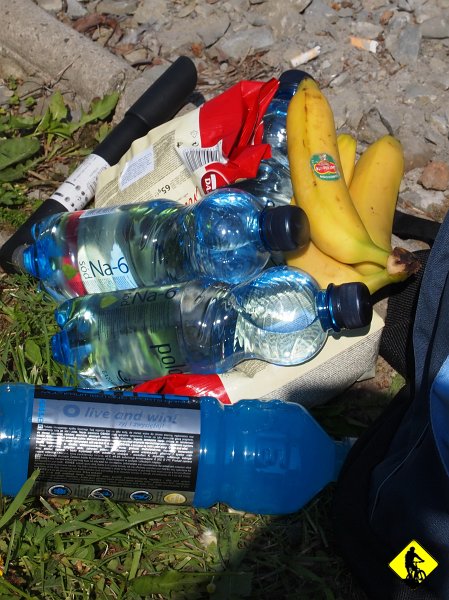 2.jpg - Start z Suchej B. i kręcimy w stronę Pasma Jałowca i samego Jałowca.