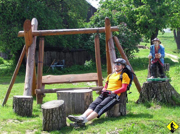 P5280055.jpg - Przed Żurawicą napotykamy na dość wścipską...